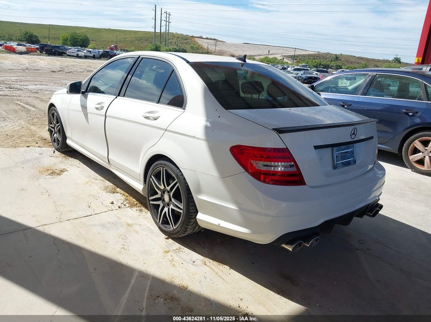 2013 Mercedes-Benz C 300 Sport 4Matic VIN: WDDGF8AB7DA821162 Lot: 43624281