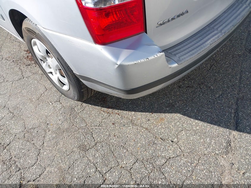 2007 Kia Sedona VIN: KNDMB133X76126736 Lot: 43624307