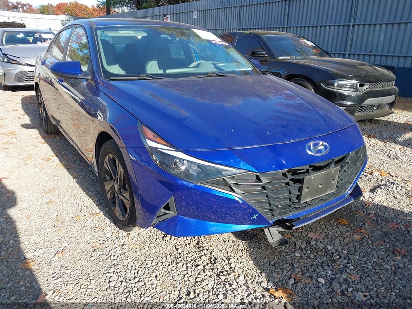 2021 HYUNDAI ELANTRA SEL - 5NPLM4AG6MH023697