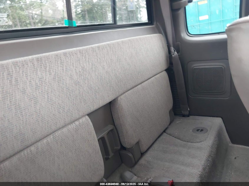 1999 Toyota Tacoma VIN: 4TAVL52N4XZ410711 Lot: 43624348