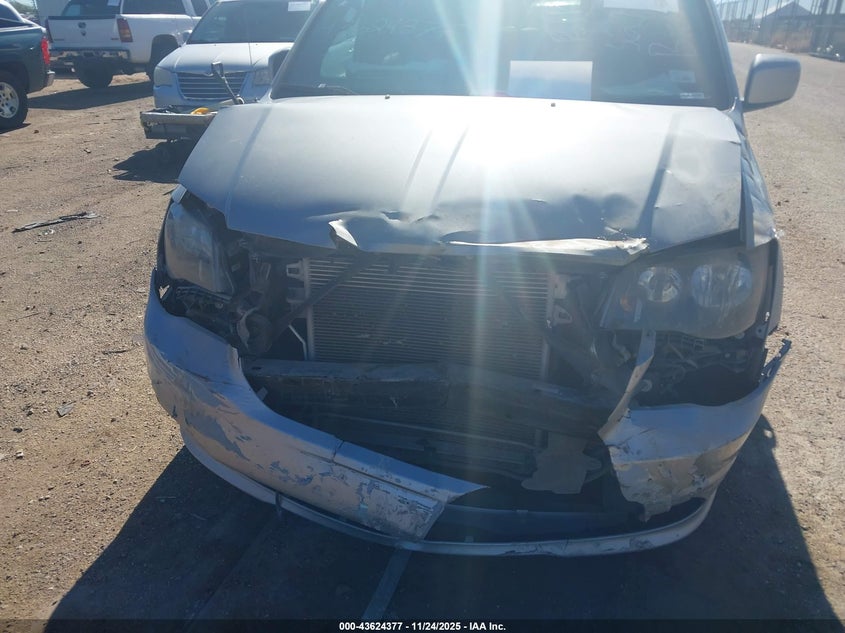 2017 Dodge Grand Caravan Gt VIN: 2C4RDGEG1HR573775 Lot: 43624377