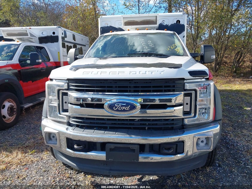 2017 Ford F-550 Chassis Xlt VIN: 1FD0X5HT4HEE35797 Lot: 43624381