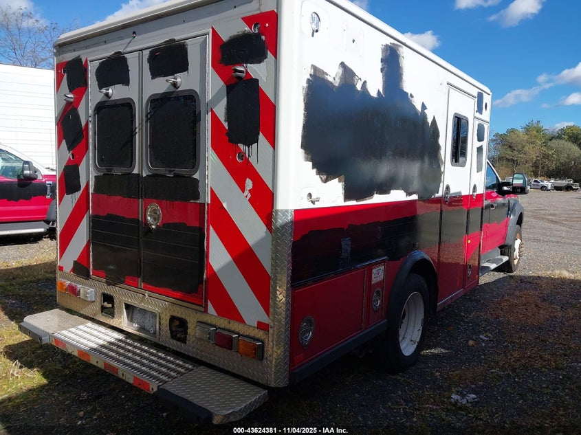 1FD0X5HT4HEE35797 2017 FORD F550 photo no. 4