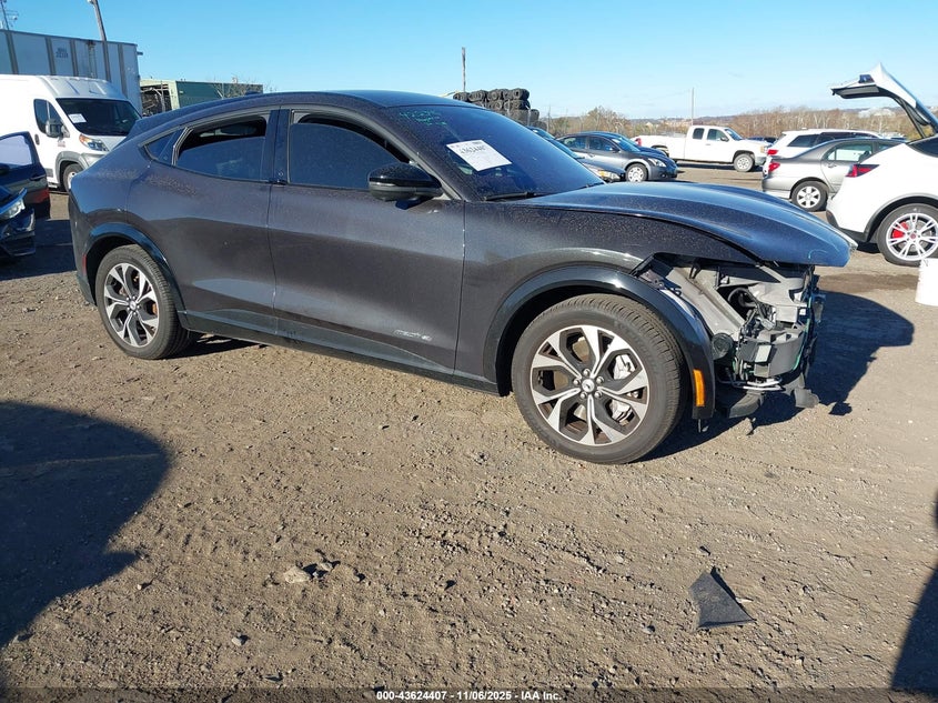 2022 FORD MUSTANG MACH-E PREMIUM - 3FMTK3SS6NMA03413