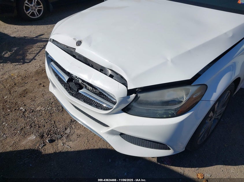 2016 MERCEDES-BENZ C 300 - 55SWF4JB7GU122154