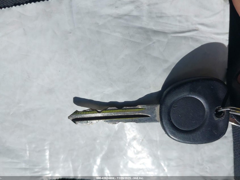 2003 Saturn Ion 3 VIN: 1G8AV12F23Z200384 Lot: 43624484