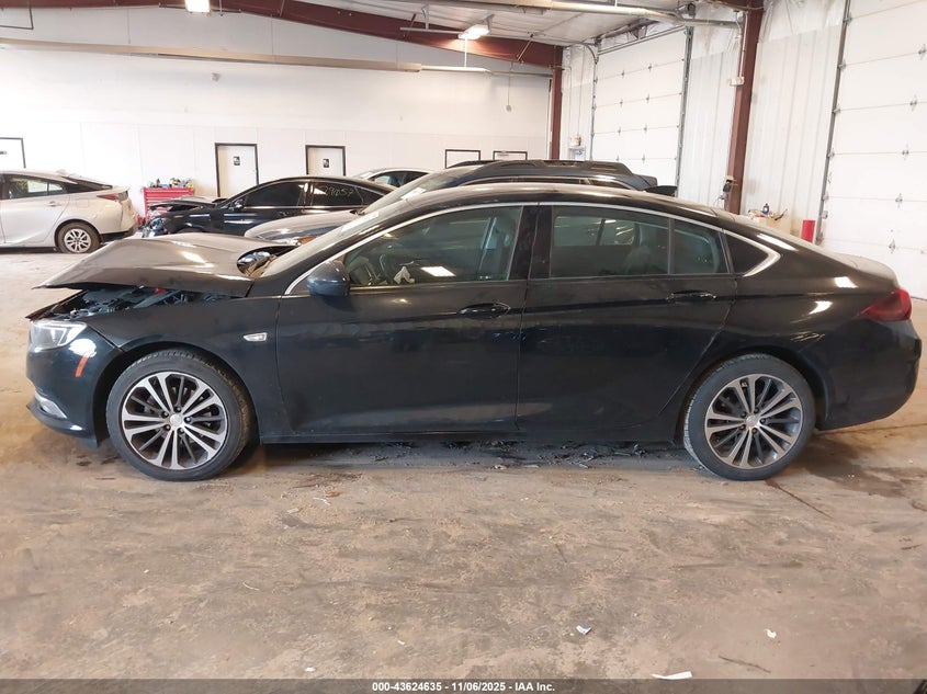 2018 BUICK REGAL SPORTBACK PREFERRED II - W04GM6SX6J1048723