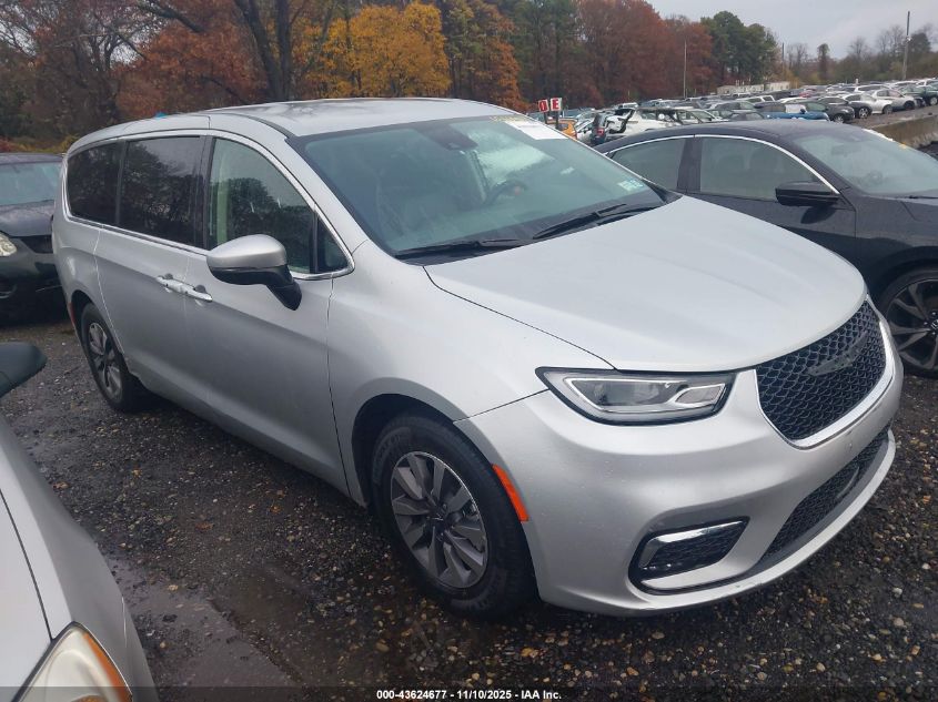 CHRYSLER PACIFICA TOURING L