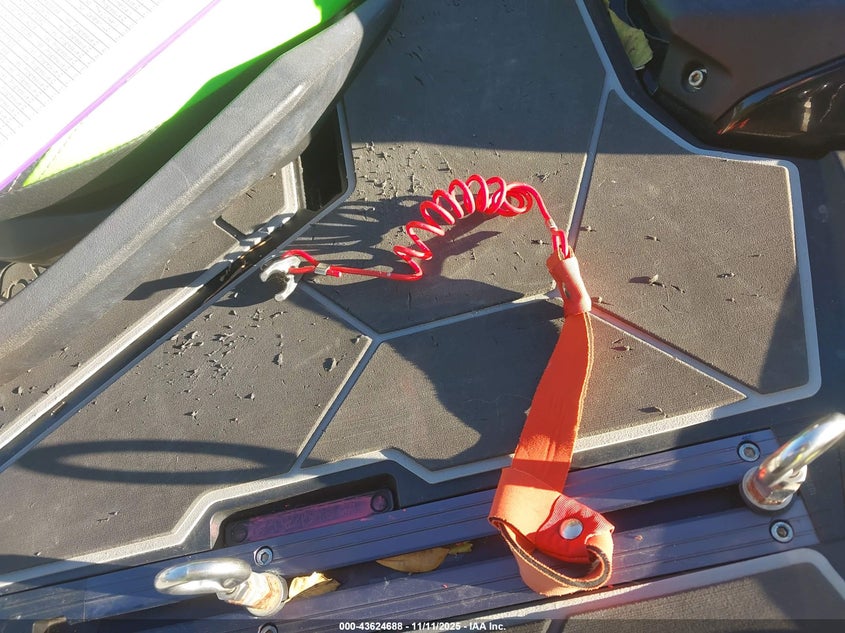 2023 Kawasaki Ultra Lx VIN: KAW80225J223 Lot: 43624688