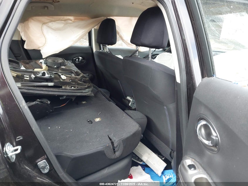 2015 NISSAN JUKE S - JN8AF5MVXFT555460