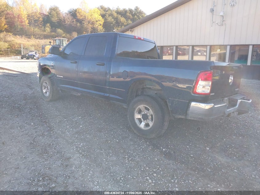 2022 RAM 2500 TRADESMAN  4X4 6'4 BOX - 3C6UR5CLXNG351017