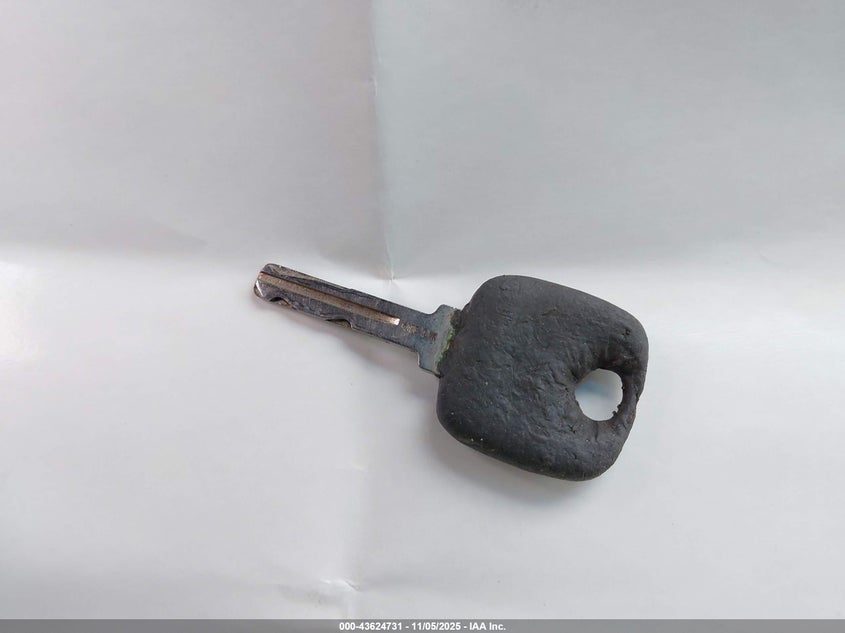 2002 Volvo V70 Xc VIN: YV1SZ58D021069085 Lot: 43624731