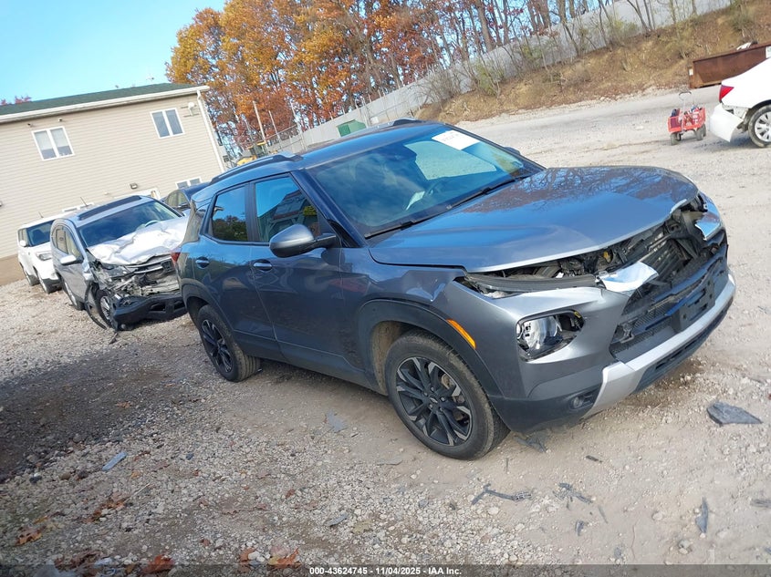 CHEVROLET TRAILBLAZER FWD LT