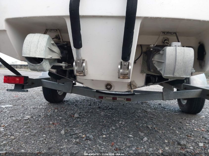 2000 Yamaha Ls 2000 VIN: YAMCG683J001 Lot: 43624757