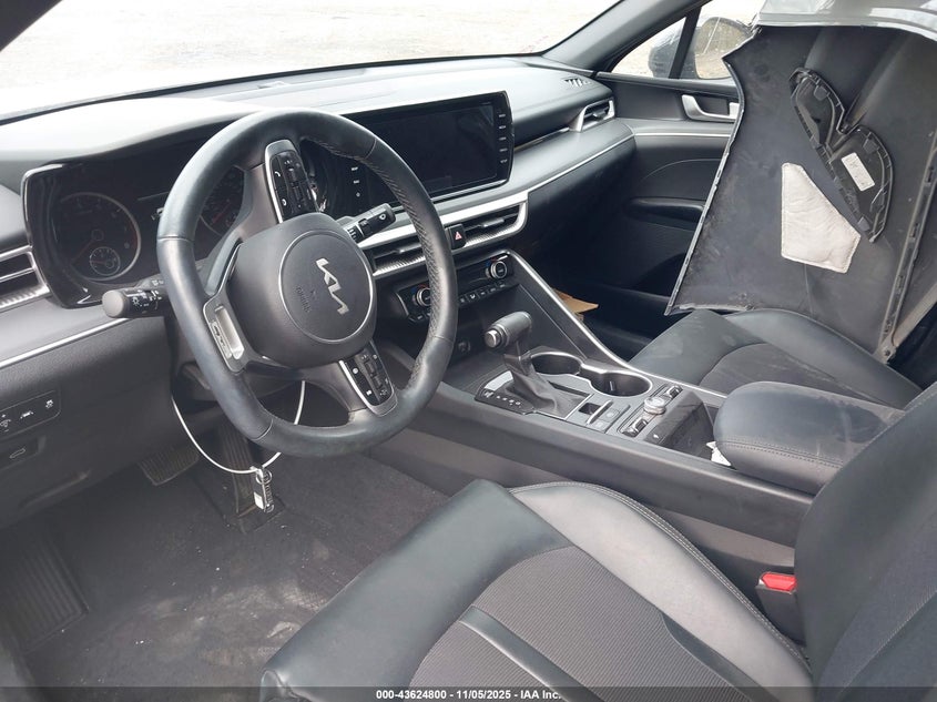 2024 Kia K5 Gt-Line VIN: 5XXG64J2XRG245551 Lot: 43624800