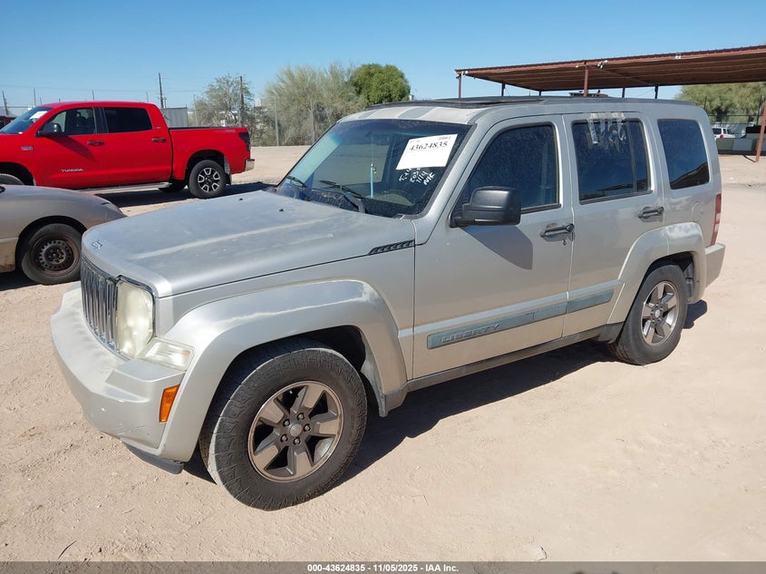 1J8GP28K78W203237 2008 JEEP LIBERTY (NORTH AMERICA) photo no. 2