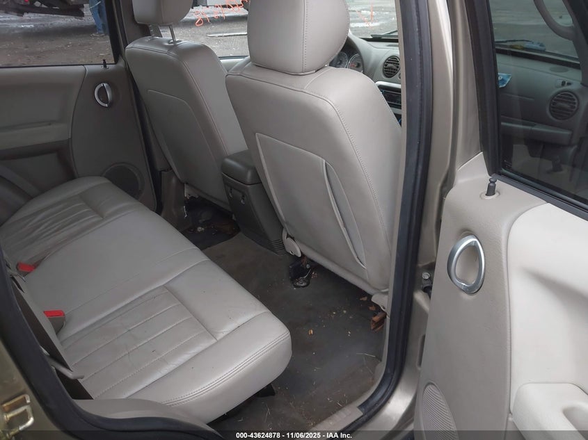 1J4GL58K26W238828 2006 JEEP LIBERTY (NORTH AMERICA) photo no. 8