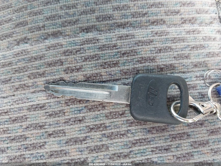 1998 Ford F-150 Lariat/Standard/Xl/Xlt VIN: 1FTZX18W6WNC21874 Lot: 43624908