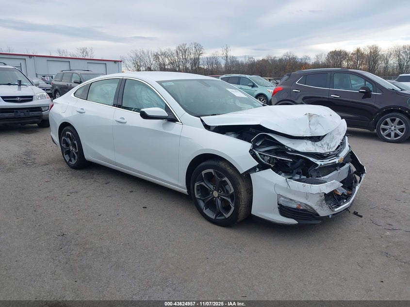 CHEVROLET MALIBU FWD LT