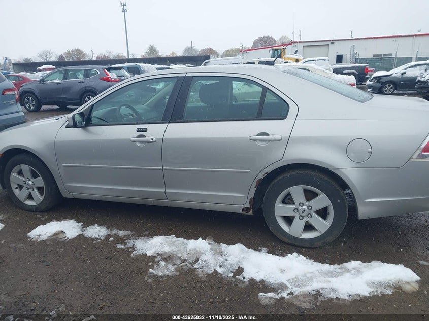 2007 Ford Fusion Se VIN: 3FAHP07Z37R273890 Lot: 43625032
