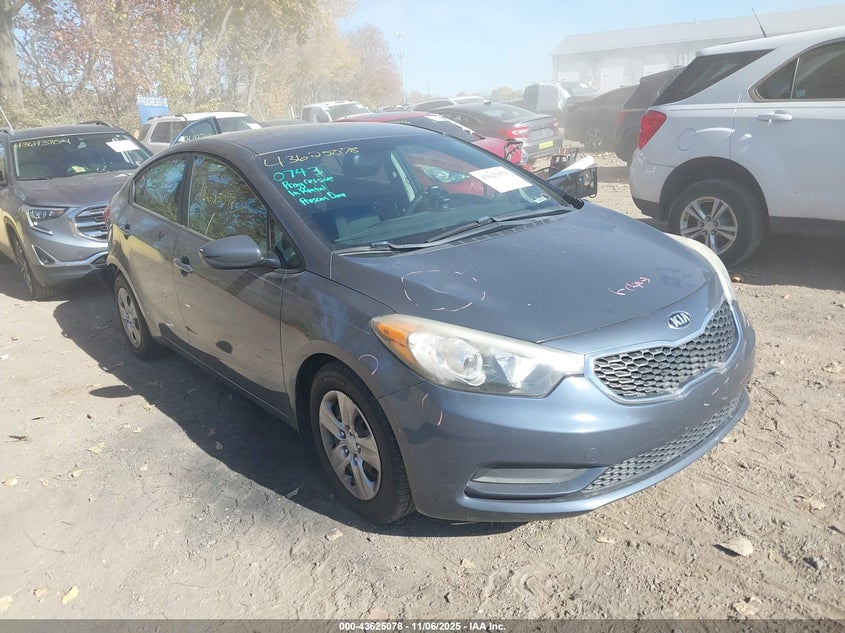 2016 KIA FORTE LX - KNAFK4A64G5611416