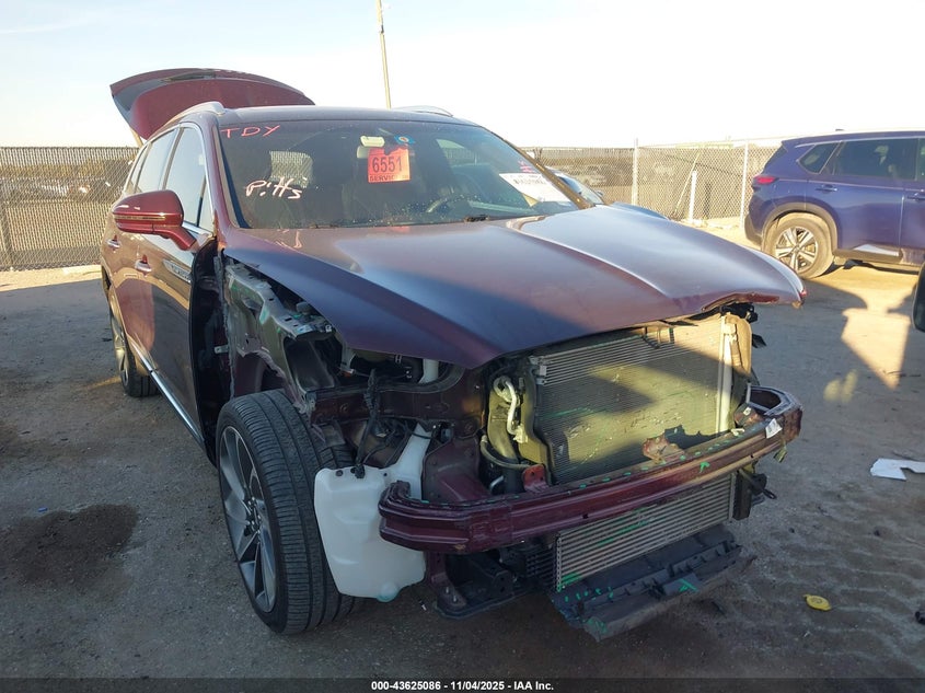 2020 Lincoln Nautilus Reserve