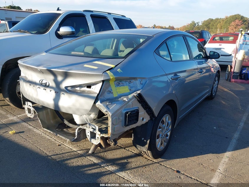 2020 HYUNDAI ELANTRA SE KMHD74LF1LU926968
