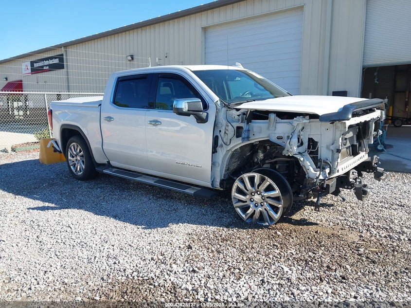 GMC SIERRA 1500 4WD SHORT BOX DENALI