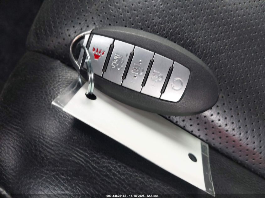 2018 Nissan Murano Platinum VIN: 5N1AZ2MH6JN108001 Lot: 43625163