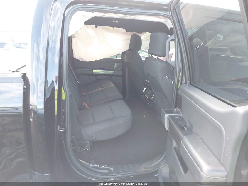 2022 FORD F-150 XLT 1FTEW1EP8NFC24735