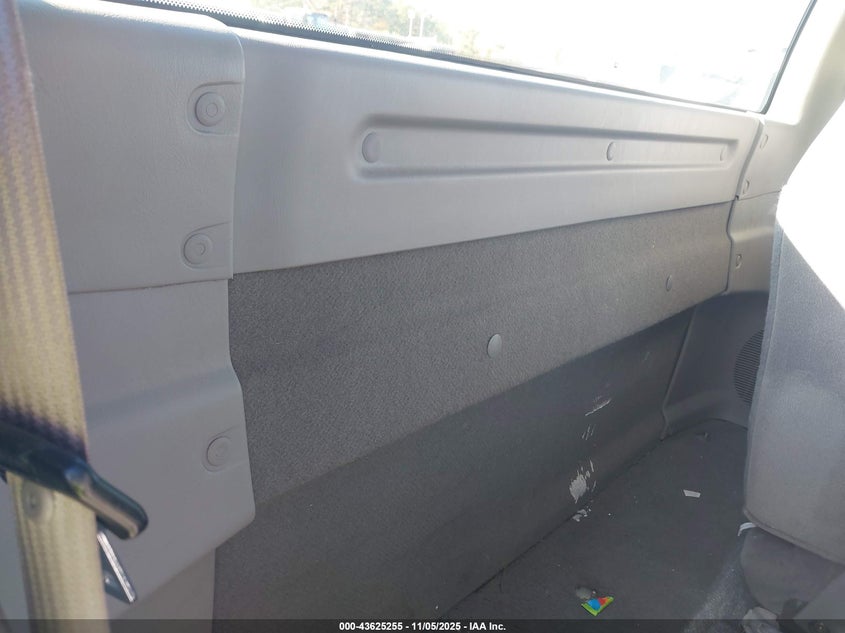 2002 Ford F-150 Xl/Xlt VIN: 1FTRF07292KB99943 Lot: 43625255