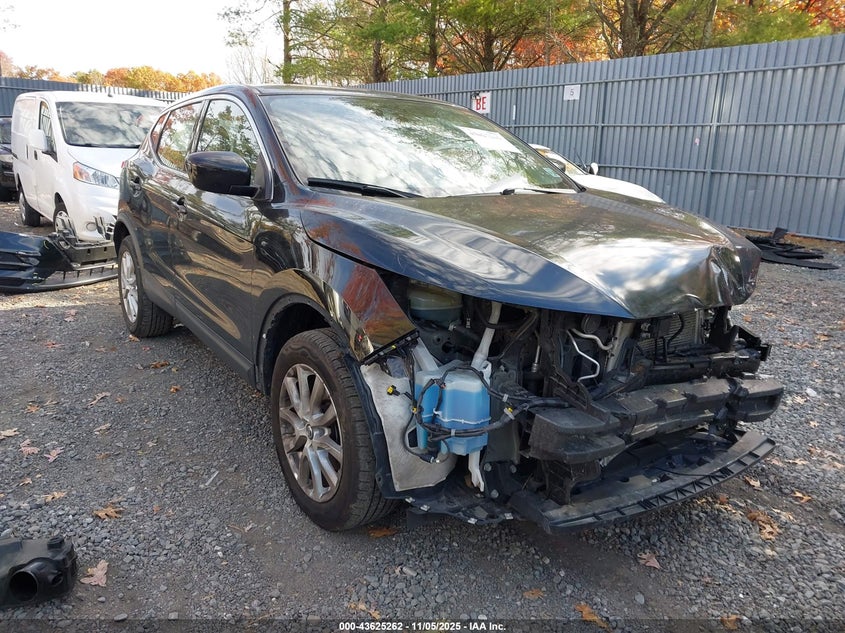 NISSAN ROGUE SPORT S AWD XTRONIC CVT