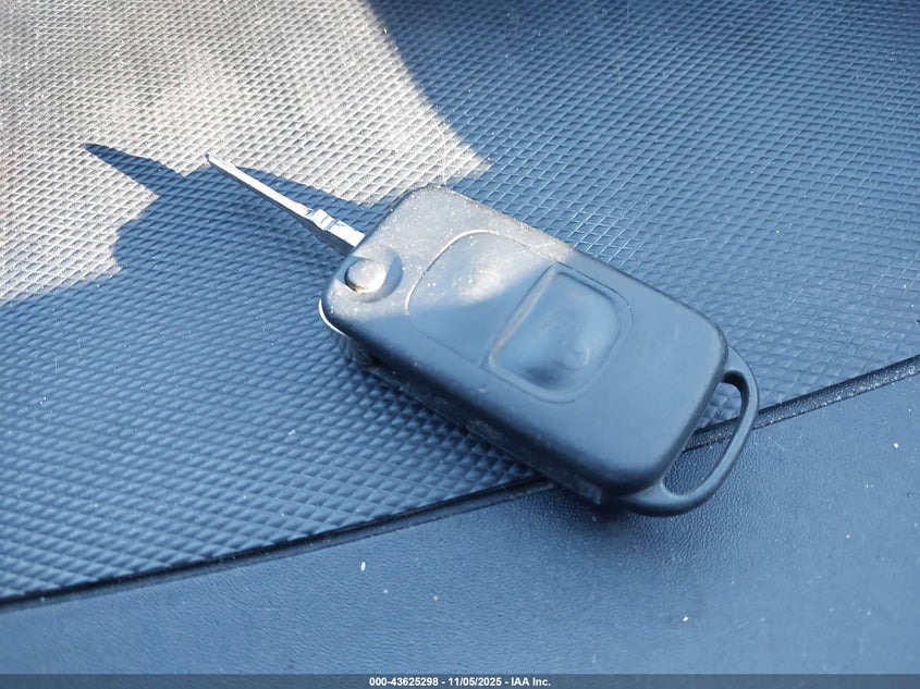 2018 Mercedes-Benz Sprinter 2500 Standard Roof V6 VIN: WD3PE7CD3JP648054 Lot: 43625298