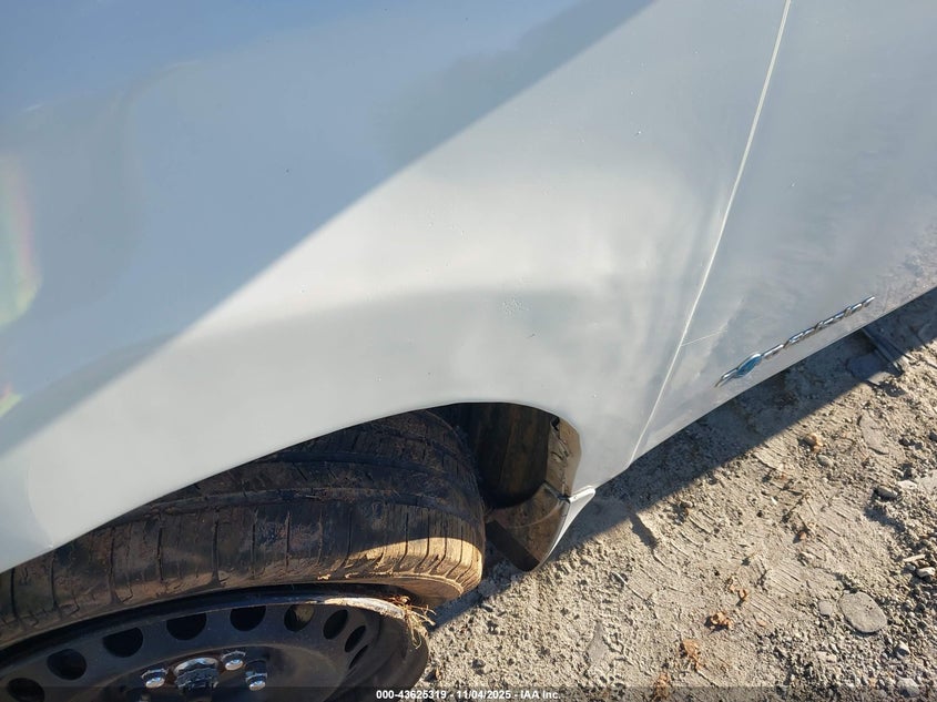 2015 NISSAN LEAF S 1N4AZ0CPXFC310642