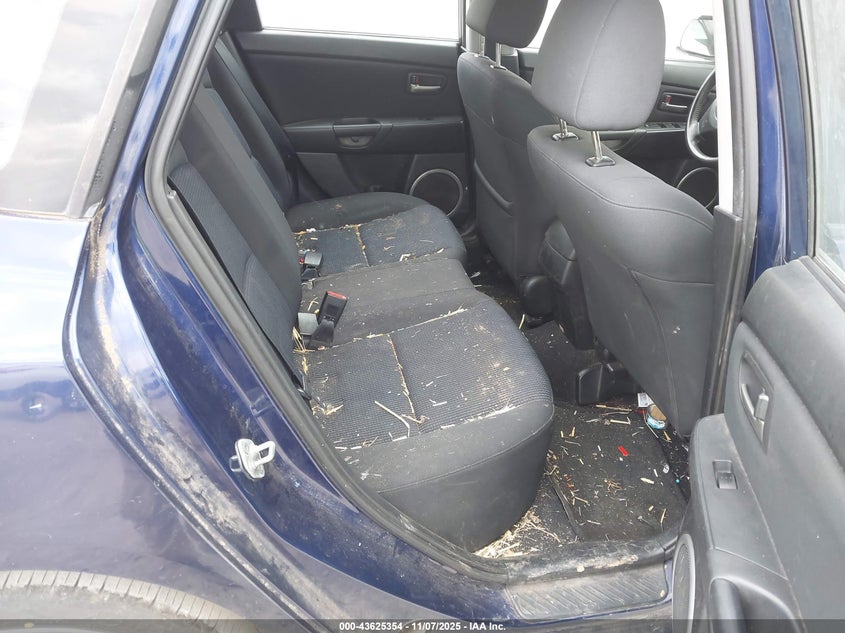 2006 Mazda Mazda3 S Touring VIN: JM1BK343061400670 Lot: 43625354