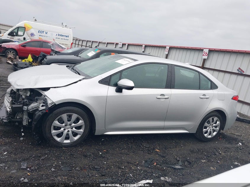 2024 TOYOTA COROLLA LE - 5YFB4MDE7RP130208