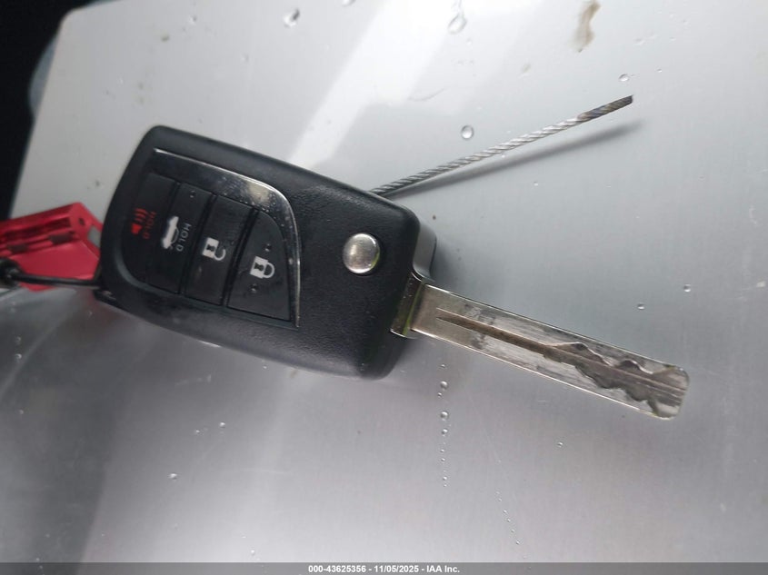 2024 TOYOTA COROLLA LE - 5YFB4MDE7RP130208