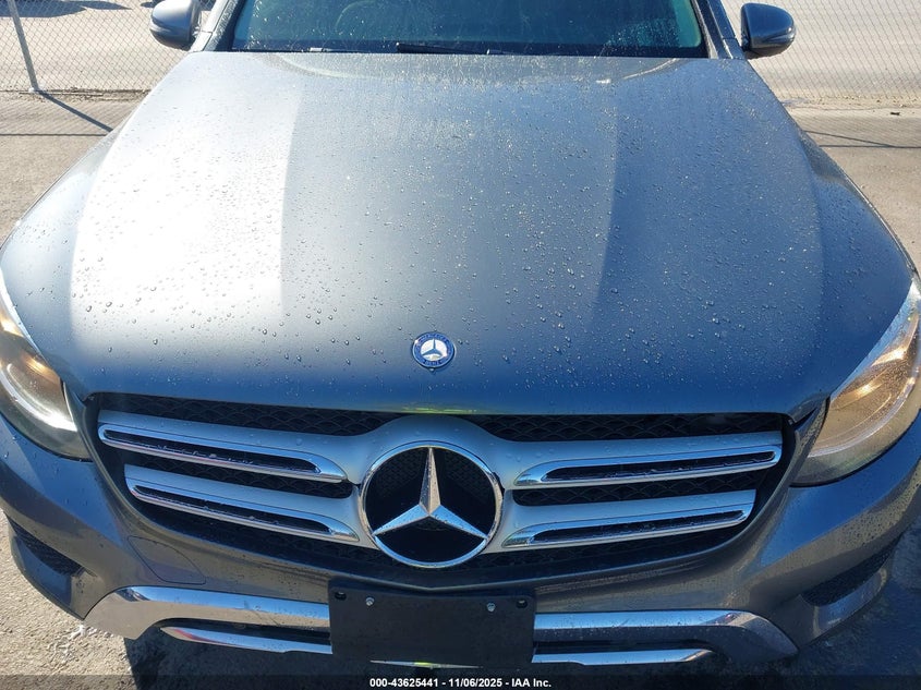 2017 Mercedes-Benz Glc 300 VIN: WDC0G4JBXHF128428 Lot: 43625441