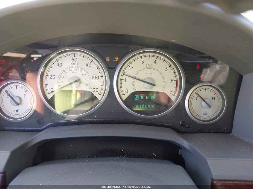 2010 Chrysler Town & Country Touring VIN: 2A4RR5D1XAR149773 Lot: 43625455