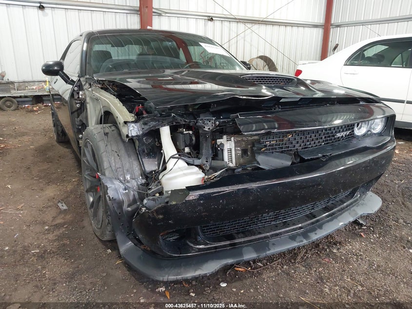 2016 DODGE CHALLENGER SRT HELLCAT - 2C3CDZC94GH314731