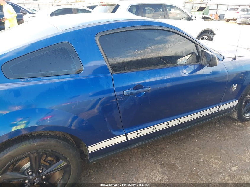 2009 Ford Mustang V6/V6 Premium VIN: 1ZVHT80N995135396 Lot: 43625463