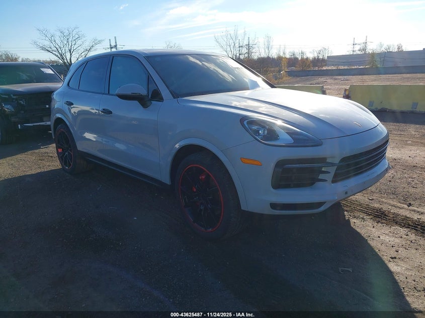 PORSCHE CAYENNE