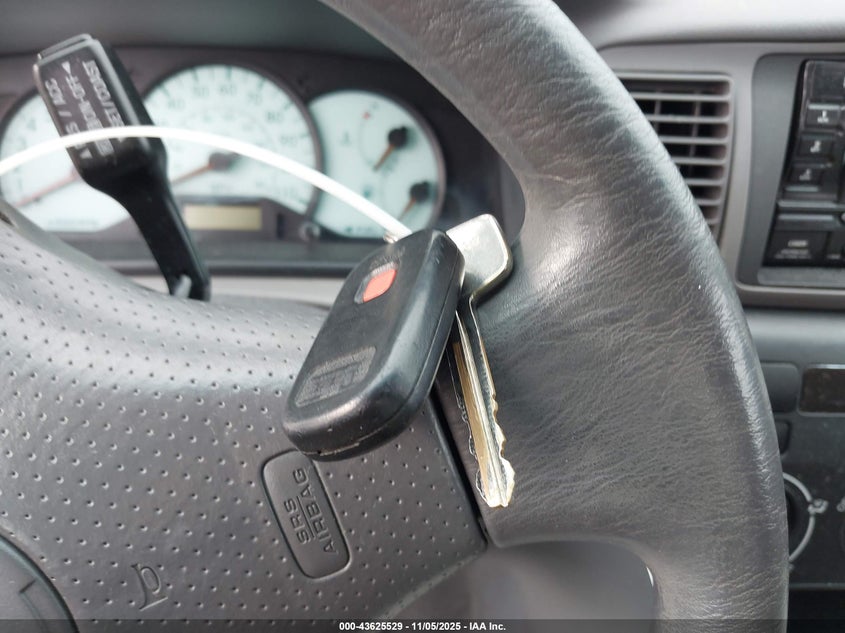 2T1BR32E44C287296 2004 TOYOTA COROLLA photo no. 11
