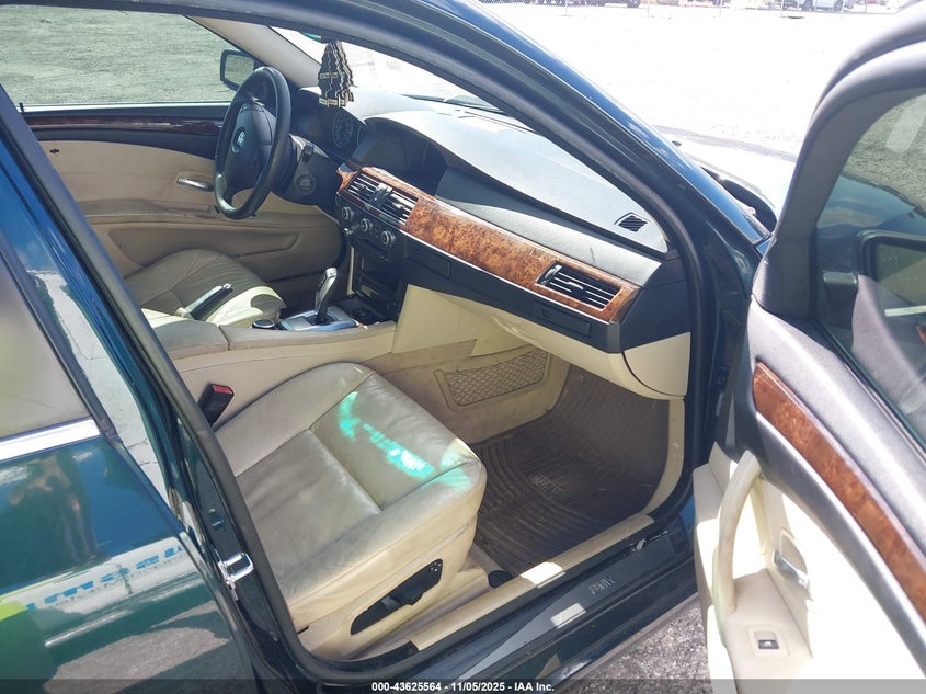 2008 BMW 535I VIN: WBANW13528CZ77455 Lot: 43625564