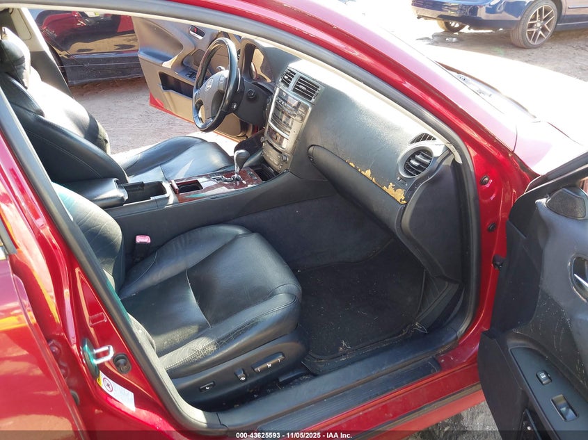 JTHCK262962004149 2006 LEXUS IS photo no. 5