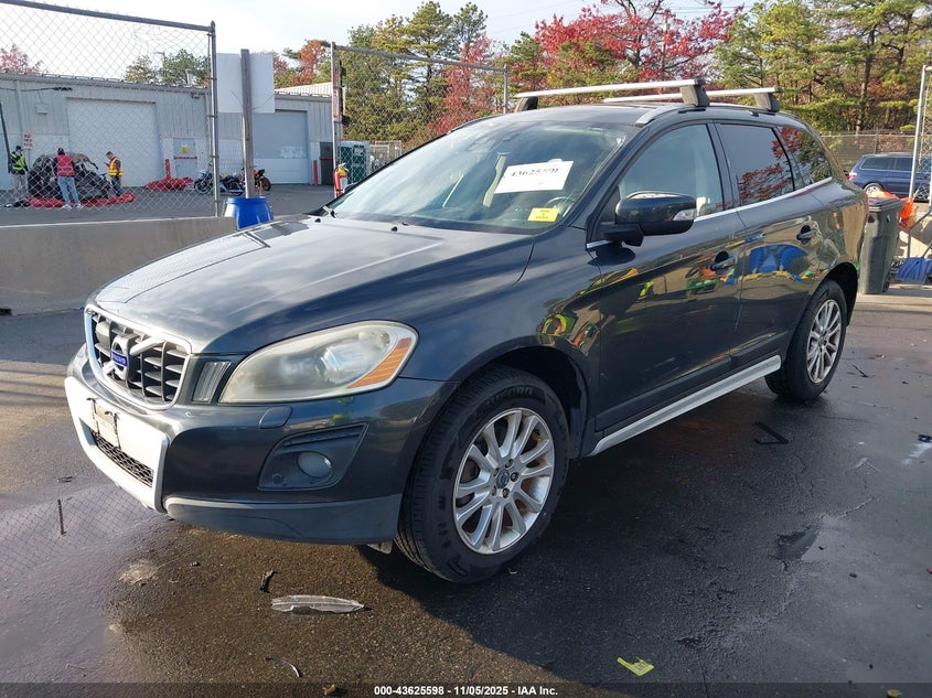YV4992DZ9A2111957 2010 VOLVO XC60 photo no. 2