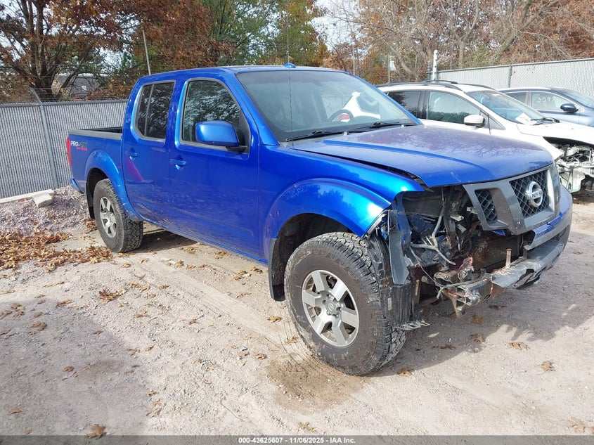 NISSAN FRONTIER PRO-4X
