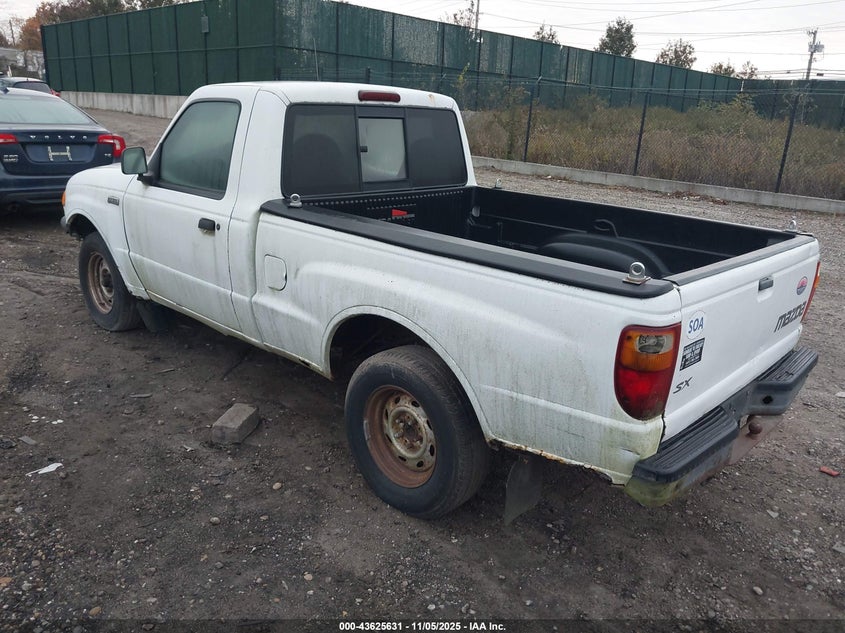 2001 Mazda B2300 Se/Sx white truck gasoline 4F4YR12D51TM24005 photo #4