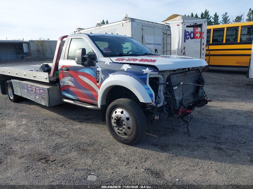 2020 Ford F-550 Chassis Xlt