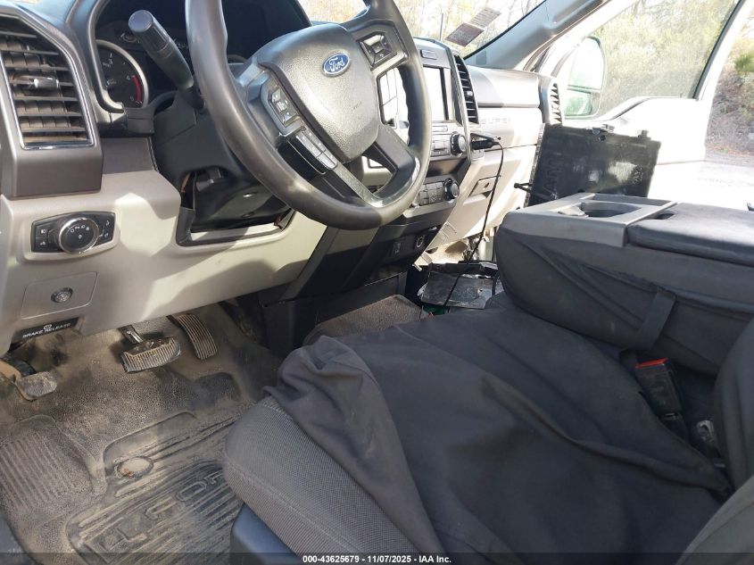 2020 Ford F-550 Chassis Xlt VIN: 1FDUF5HT4LEC52607 Lot: 43625679